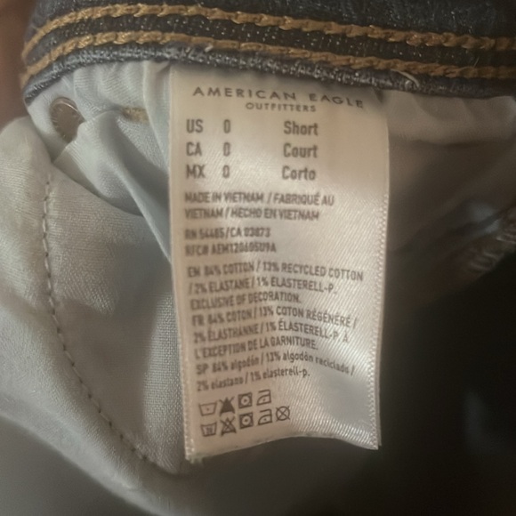 American Eagle Jeans - Picture 2 of 6